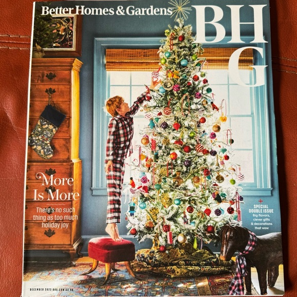 Holiday Bundle of 7 Magazines - Picture 9 of 9